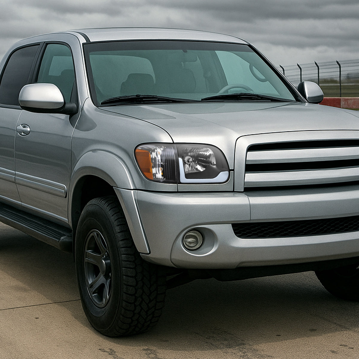 Spec-D 2005-2006 Toyota Tundra/2005-2007 Sequoia LED Bar OE Style w/Corner Lamps and Amber Reflector Black Headlights