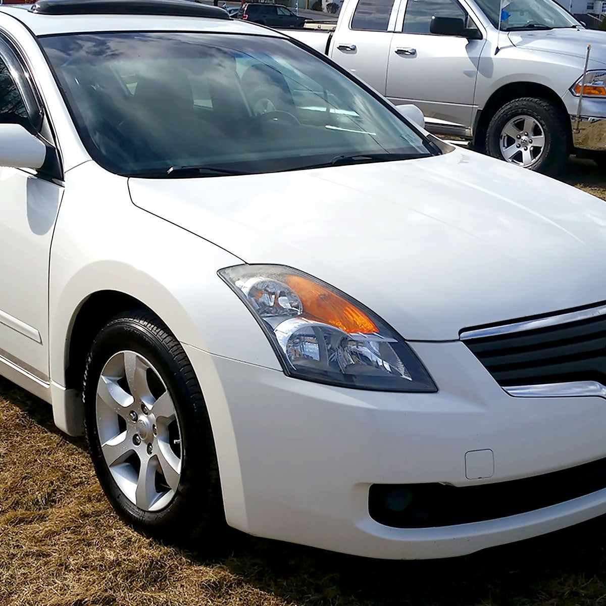 Spec-D 08 Nissan Altima 4DR black headlights