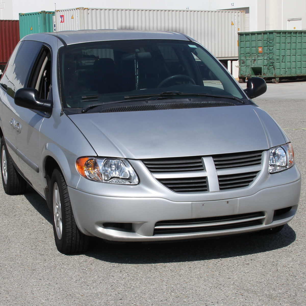 Spec-D 05 Dodge Caravan Chrysler Voyager headlights