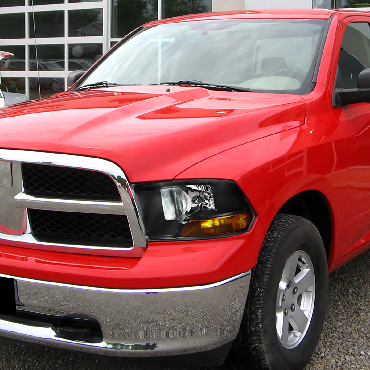 Spec-D 2009-2018 Dodge RAM 1500 / 2019-2021 RAM Classic / 2010-2018 RAM 2500 3500 Factory Dual Style Black Headlights