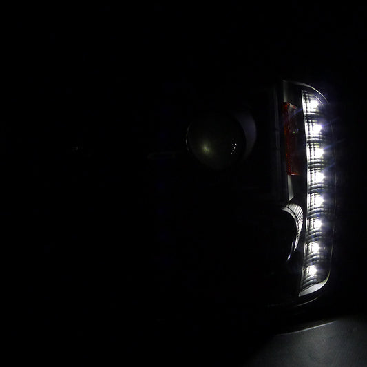 2002-2009 Chevy Trailblazer Projector Spec-D Headlights Black