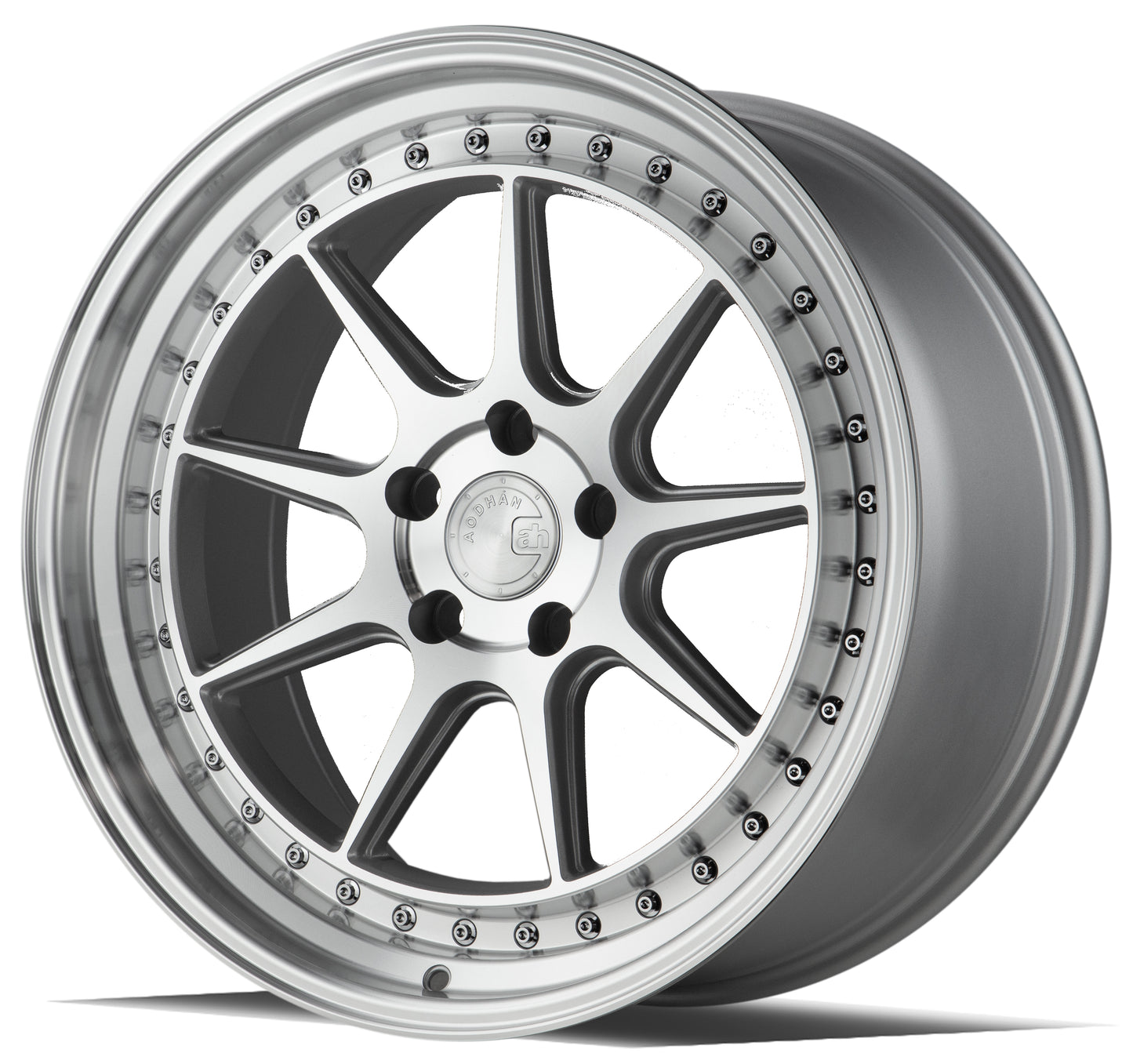 Silver and machined Aodhan DS-X rim, 18x9.5 ET15.