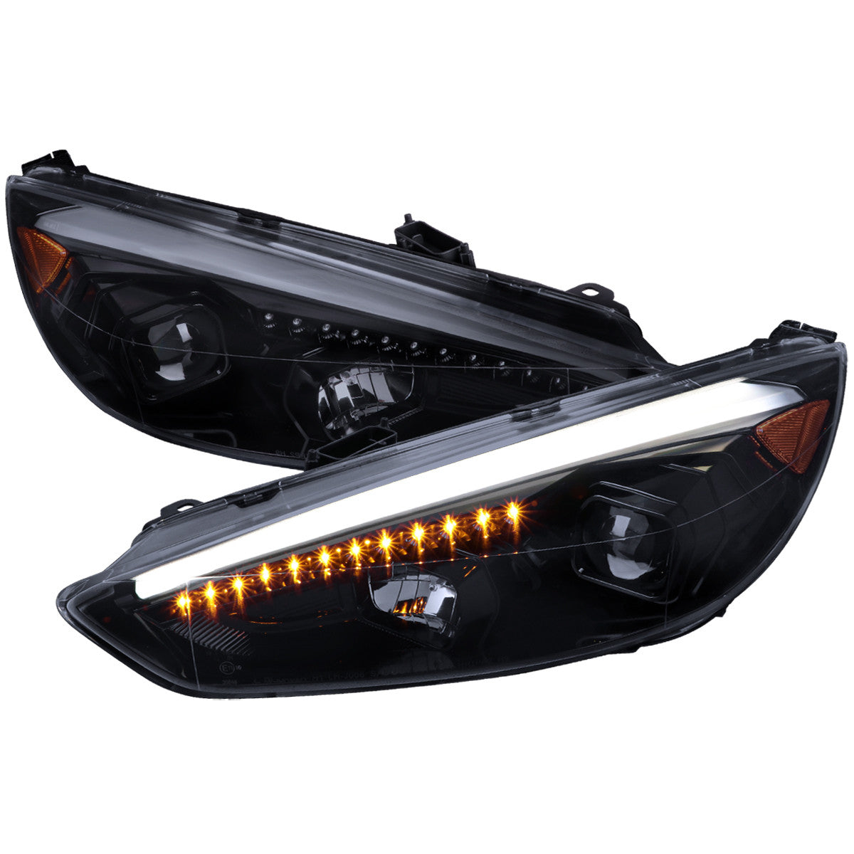 Spec-D 2015-17 Ford Focus Projector Headlights Sequential LED Smoked