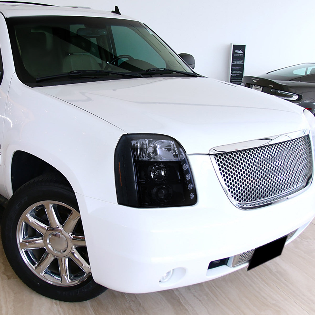 2LHP-DEN00JM-G2-TM 2001-06 GMC Yukon Denali Projector Headlights Black Clear