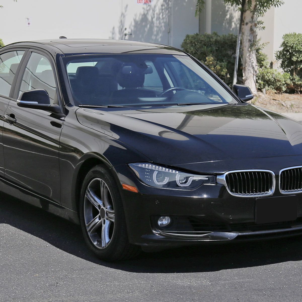 Spec-D 12 BMW F30 3-Series 4DR black Projector headlights