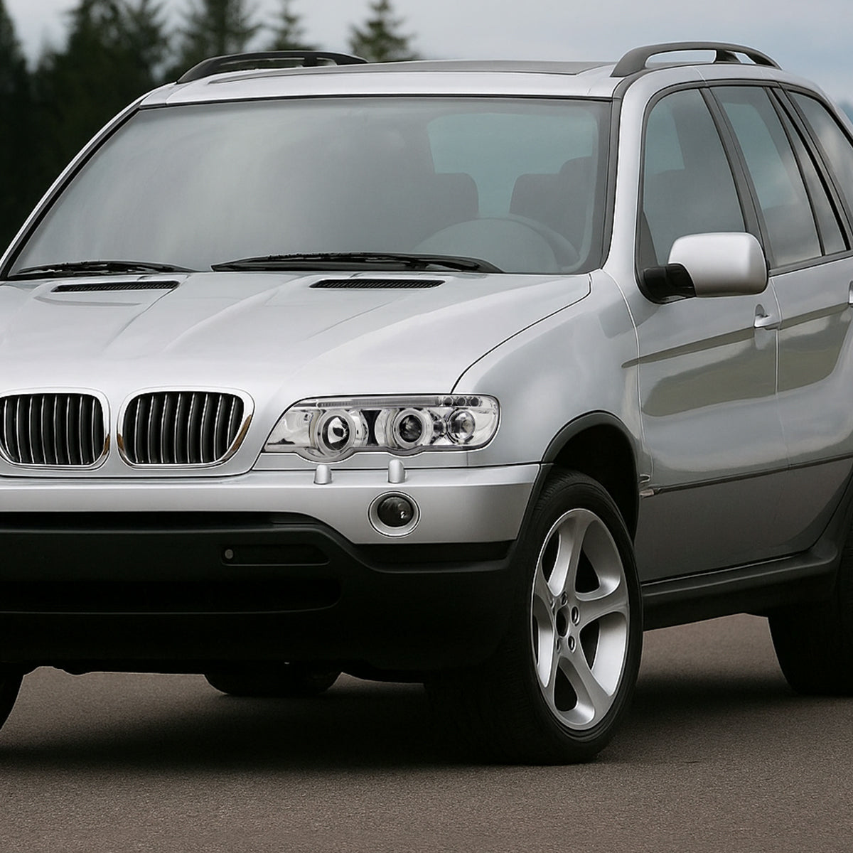 Spec-D 02 BMW E53 X5 Dual chrome headlights