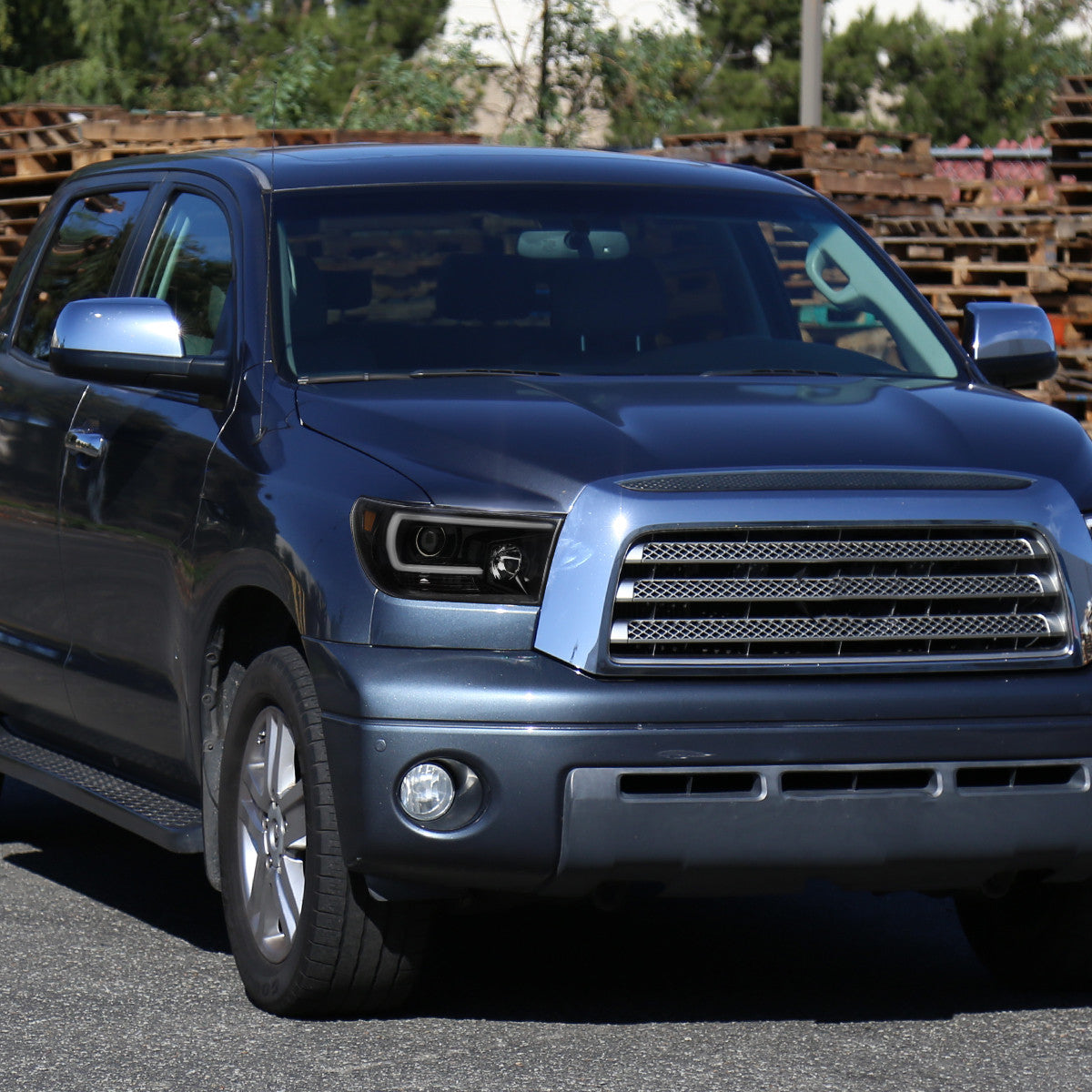 Spe-D 2008-2017 Sequoia 07-2013 Tundra Projector Spec-D Headlights LED Bar Black