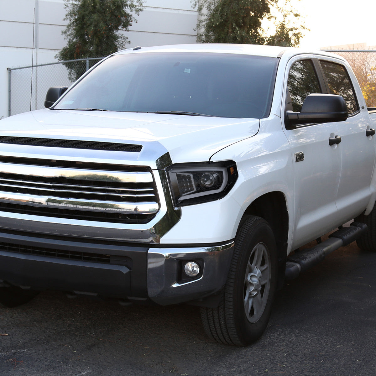 Spe-D 2014-2021 Tundra Projector Spec-D Headlights LED Signals Black Smoked