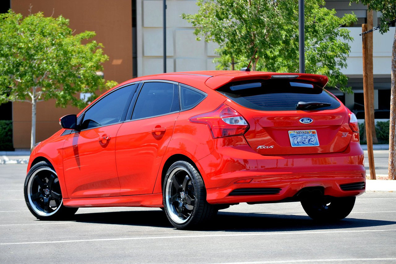 Displayed on Drag Dr-63 Wheels 18x8 5x100 5x114.3 ET48 Gloss Black Rims