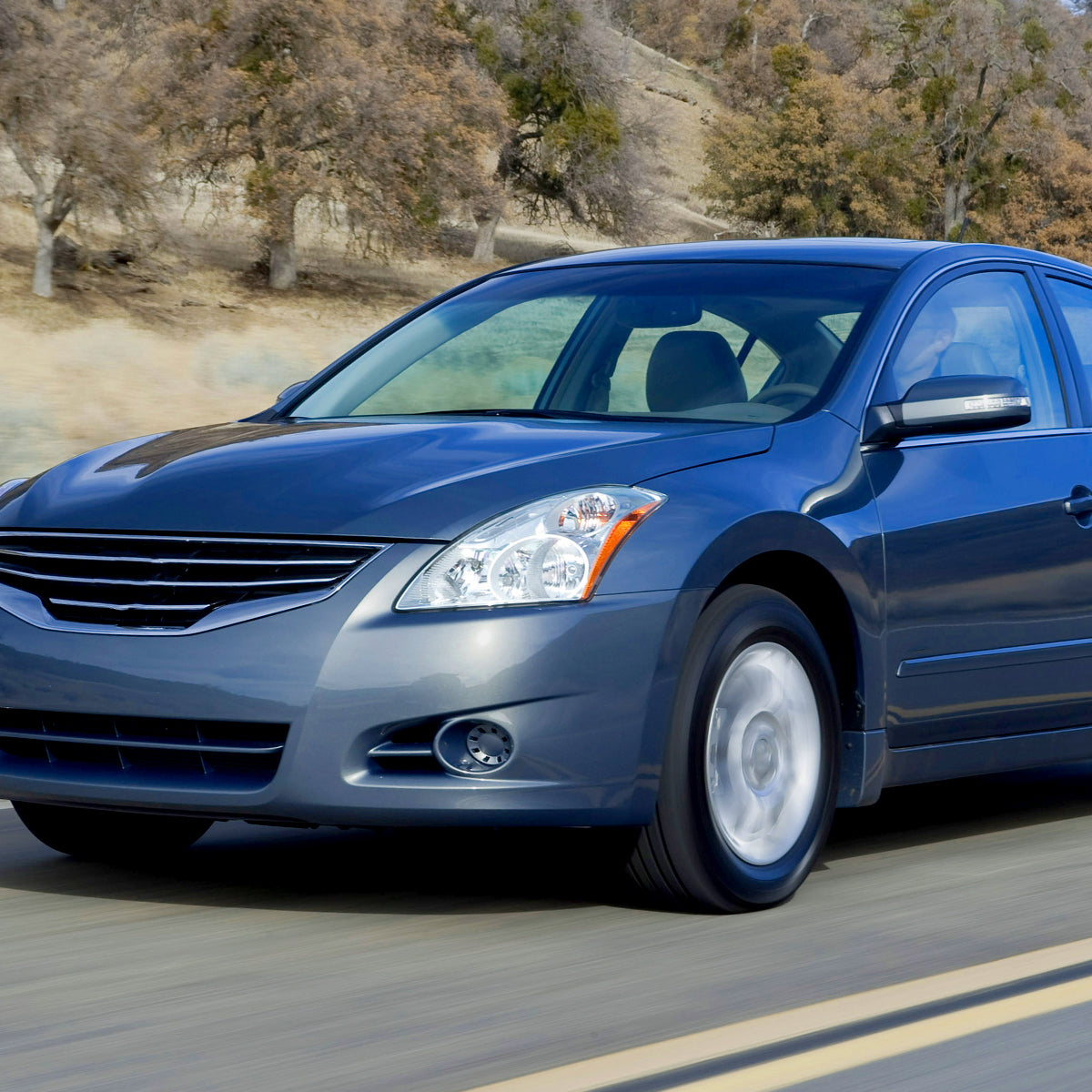 10 Nissan Altima 4DR OE Spec-D chrome lighting upgrade