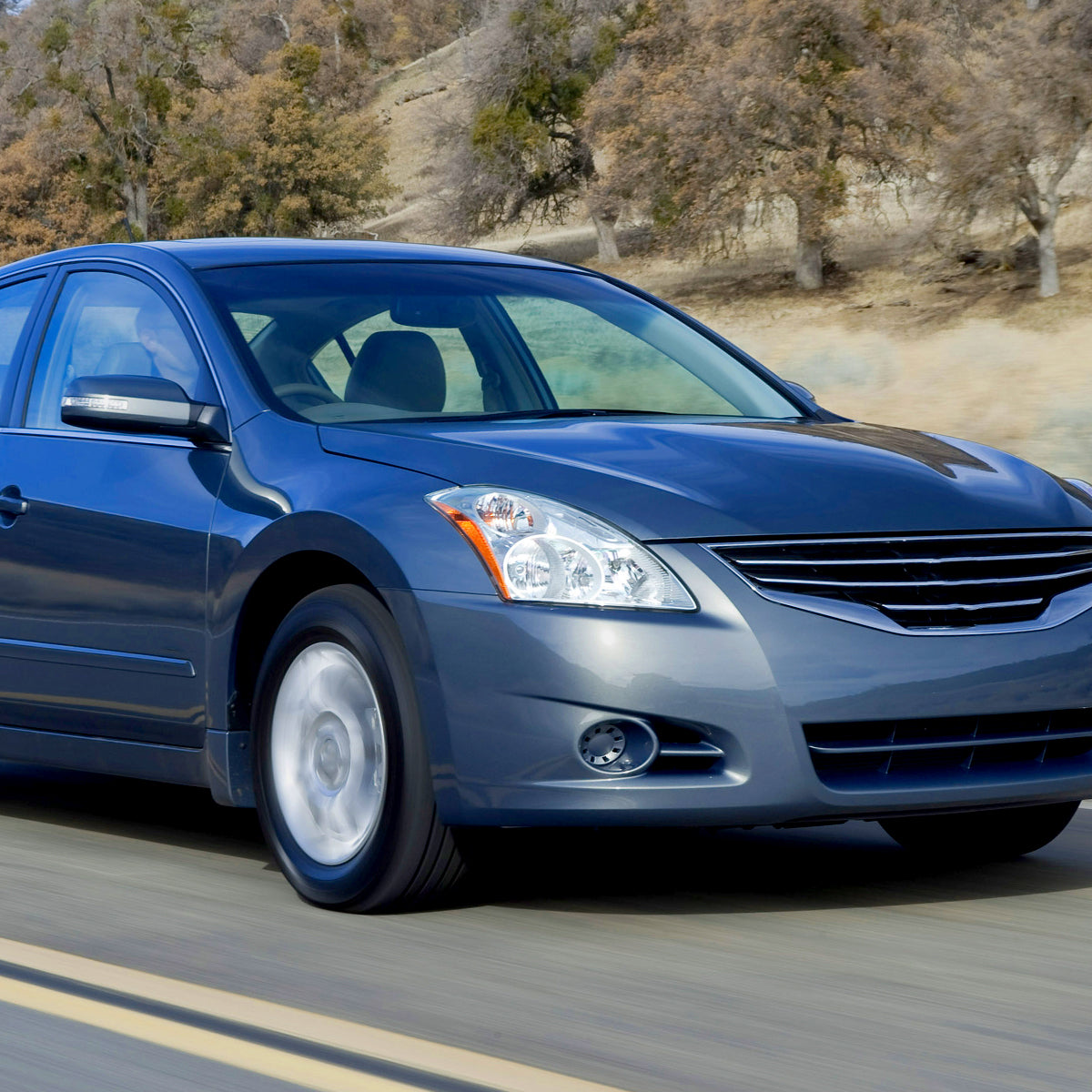 10 Nissan Altima 4DR OE Spec-D passenger-side lighting upgrade