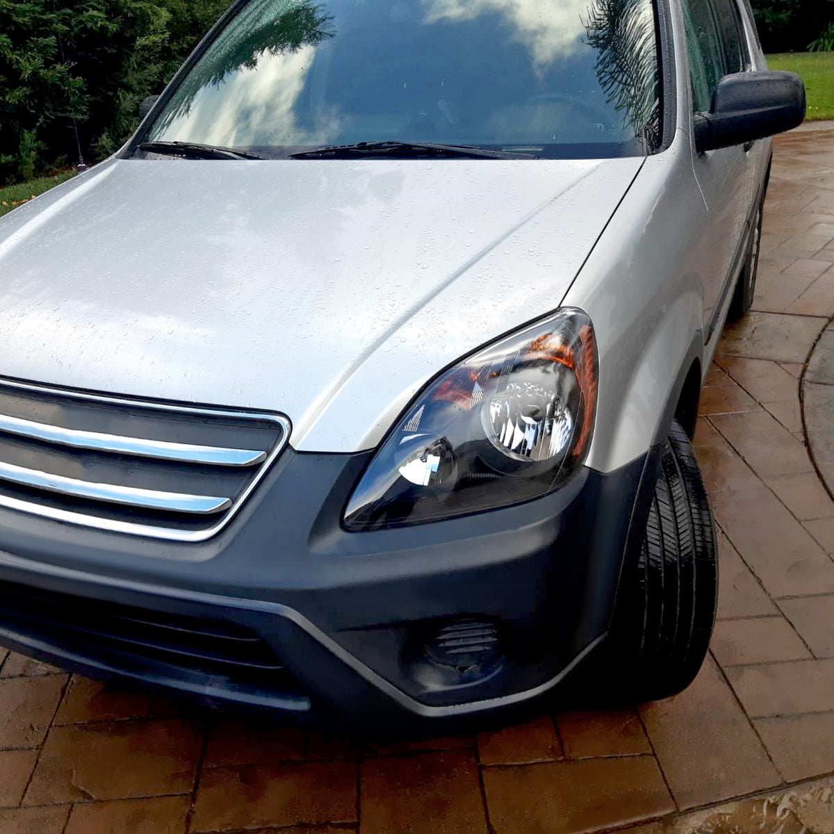 Spec-D 05 Honda CR-V Factory JP black headlights