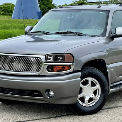 99-06 GMC Sierra Yukon Spec-D black lighting upgrade