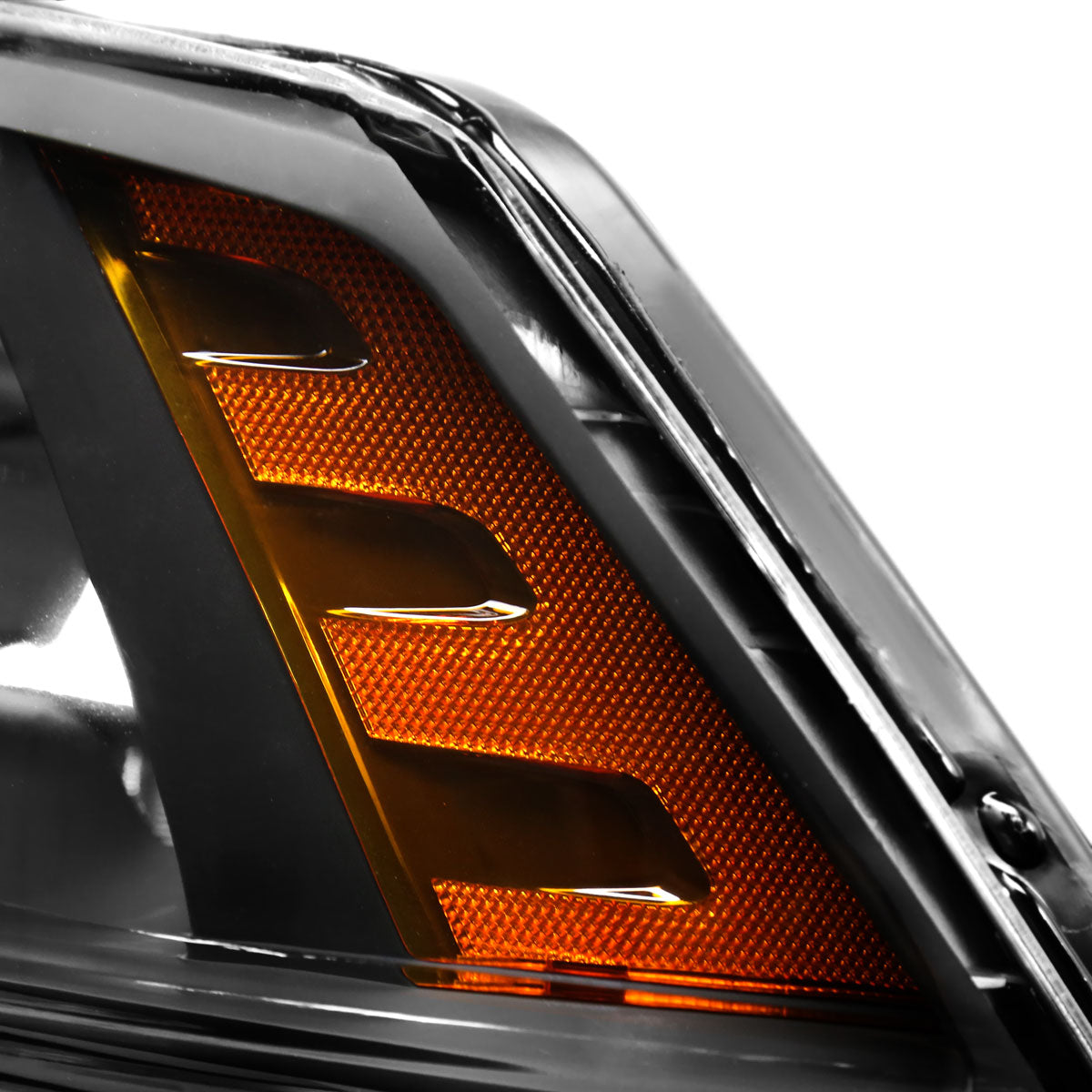 Spec-D 2009-2018 Dodge RAM 1500 / 2019-2021 RAM Classic / 2010-2018 RAM 2500 3500 Factory Quad Style Black Headlights