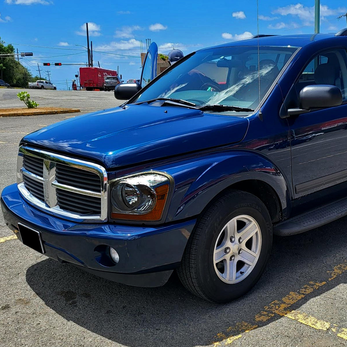 Spec-D 05 Dodge Durango OE chrome headlights
