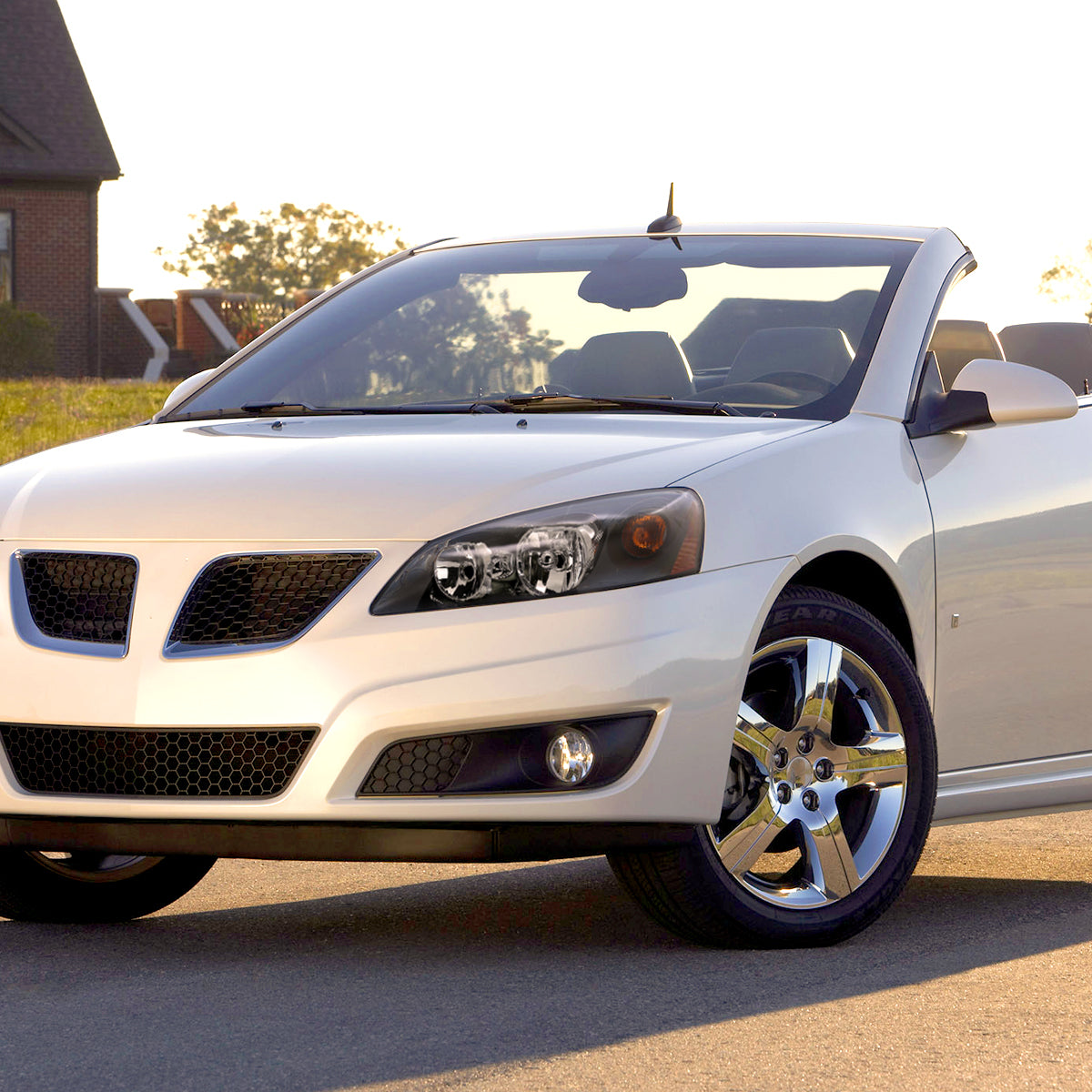 Spec-D 2005-2010 Pontiac G6 OE Style w/ Amber Reflectors Black Headlights