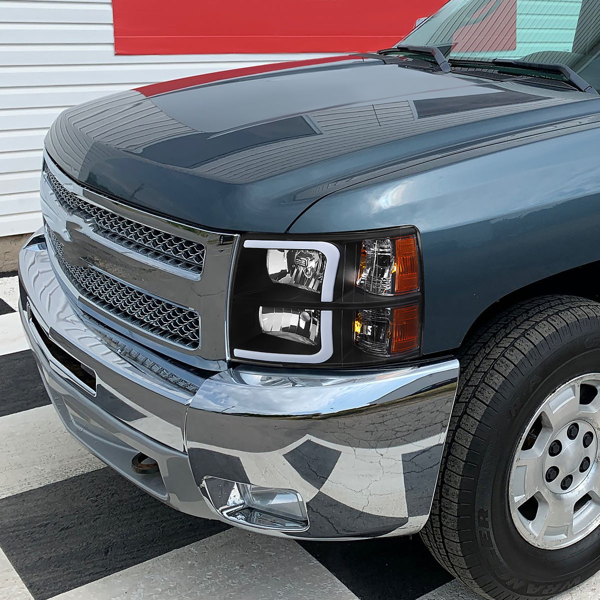 Spec-D 2007-2013 Chevrolet Silverado 1500/ 2007-2014 Silverado 2500HD 3500HD LED Bar OE Style w/ Amber Reflector Black Headlights