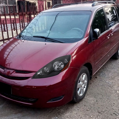 Spec-D 2006-2010 Toyota Sienna OE Style w/ Amber Reflector Black Headlights