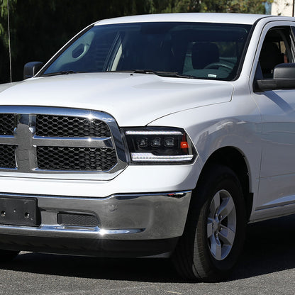 Spec-D 2009-2018 Dodge RAM 1500 / 2019 RAM Classic / 2010-2018 RAM 2500 3500 Switchback Sequential Full LED Projector Black Headlights