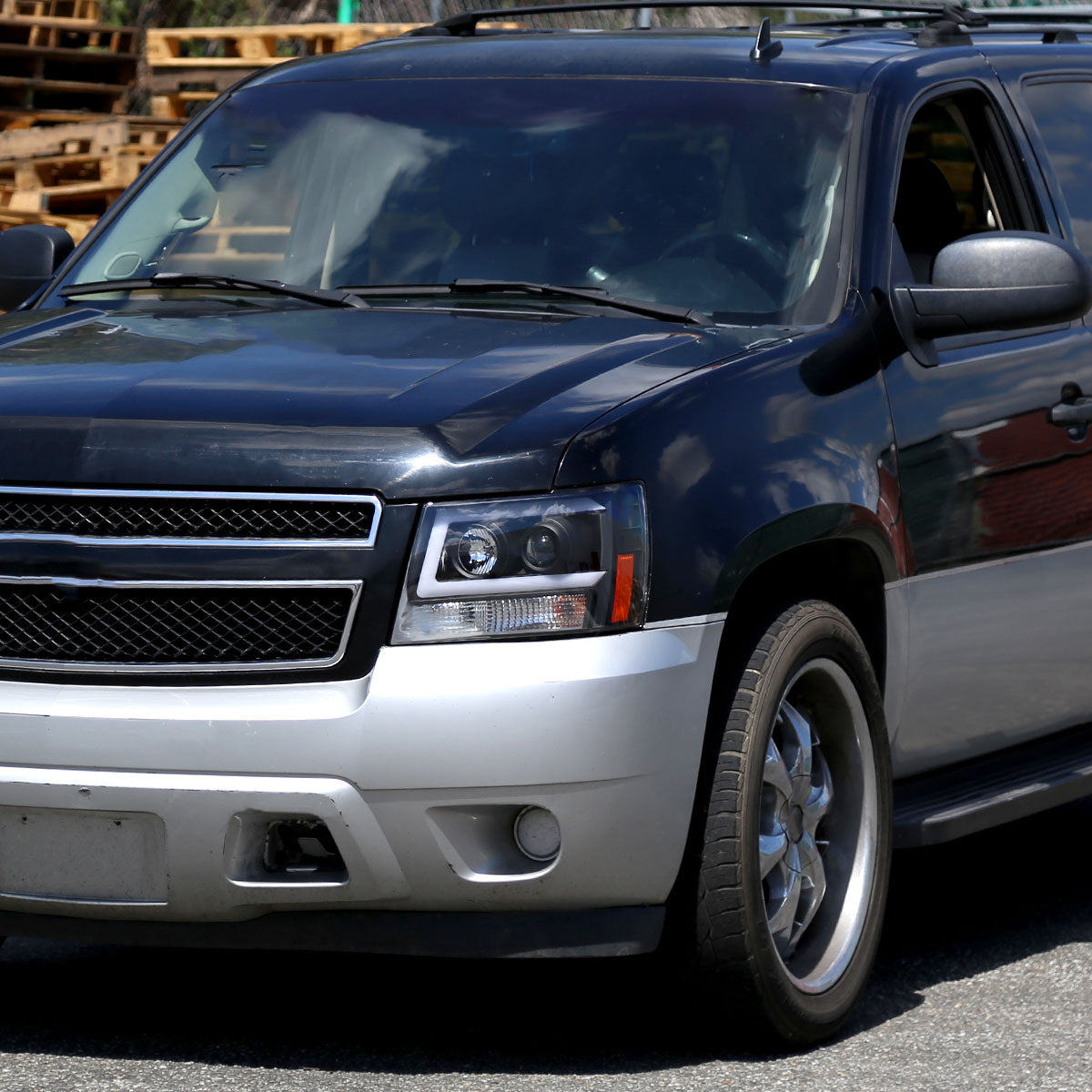 Spec-D 2007-2013 Avalanche 07-14 Tahoe Suburban LED Projector Black Headlights