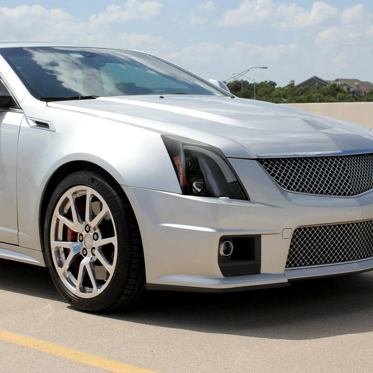 Spec-D 12 Cadillac CTS Blk smoked headlights
