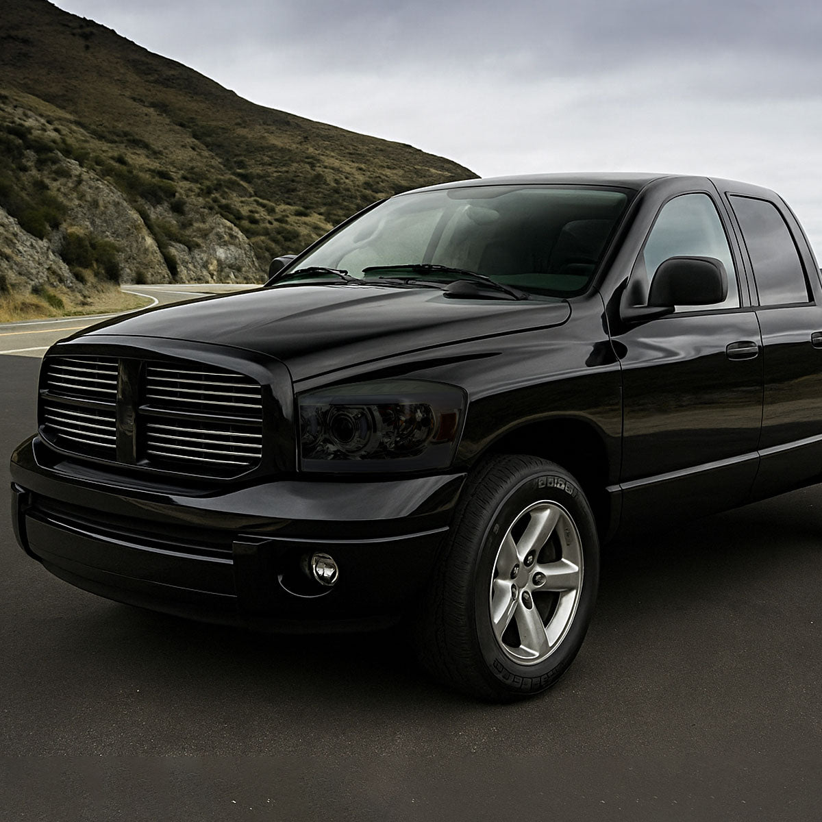 06 Dodge ram 2500 Projector Spec-D smoked lighting upgrade