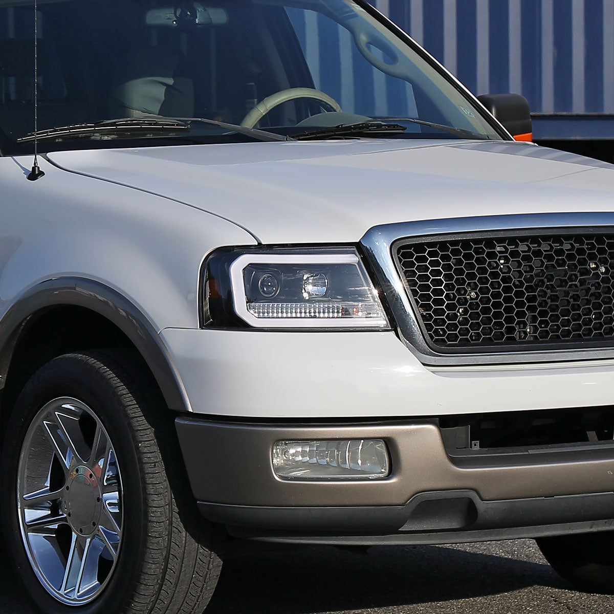 07 Ford F-150 Lincoln Mark Spec-D black lighting upgrade