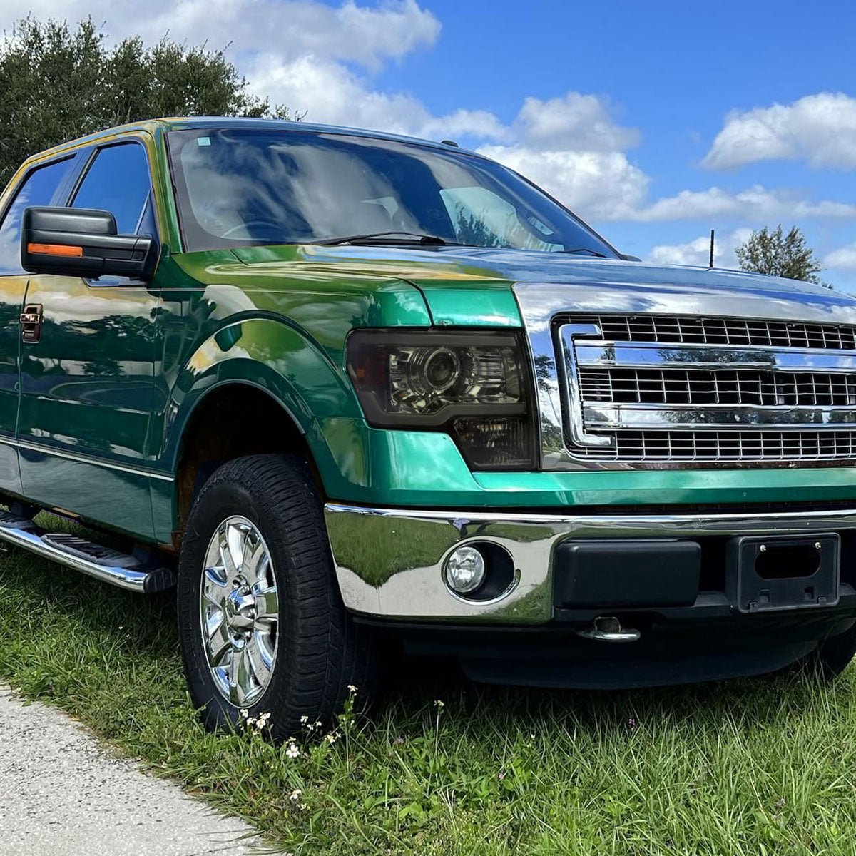 Spec-D 13 Ford F-150 Strip chrome headlights