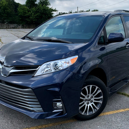 14 Toyota Sienna Spec-D chrome lighting upgrade