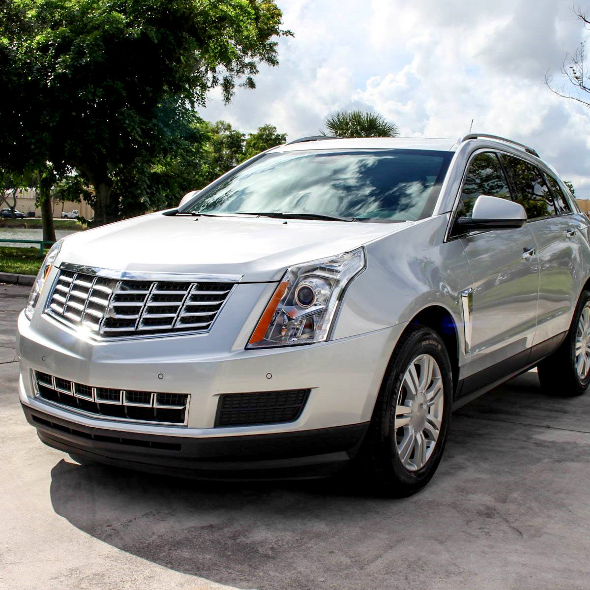 10-2016 Cadillac SRX Spec-D chrome lighting upgrade