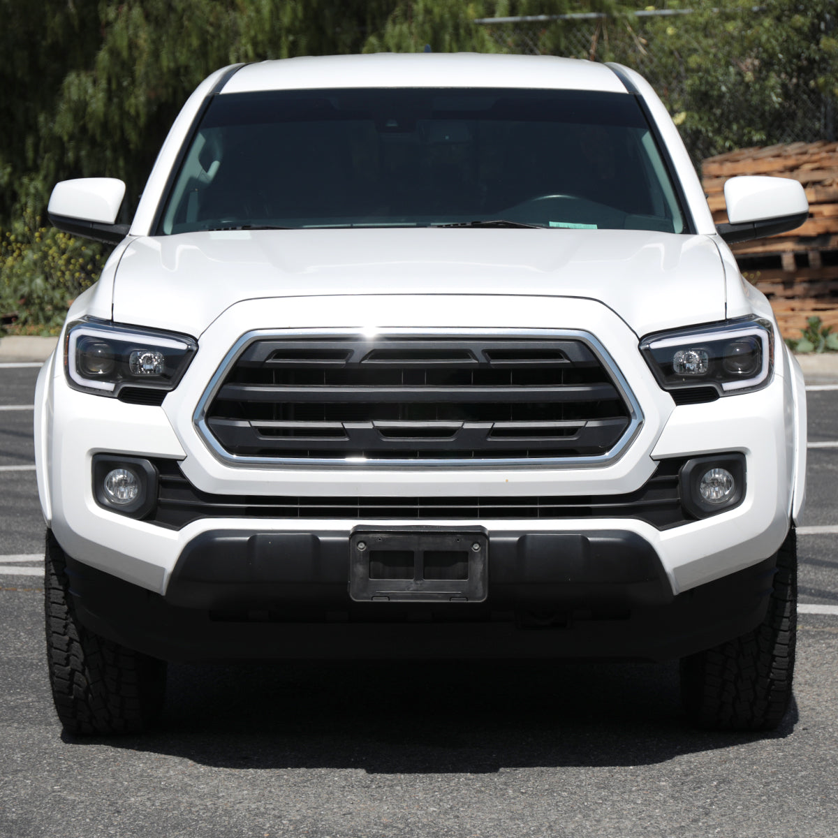 Spec-D 20 Tacoma black headlights