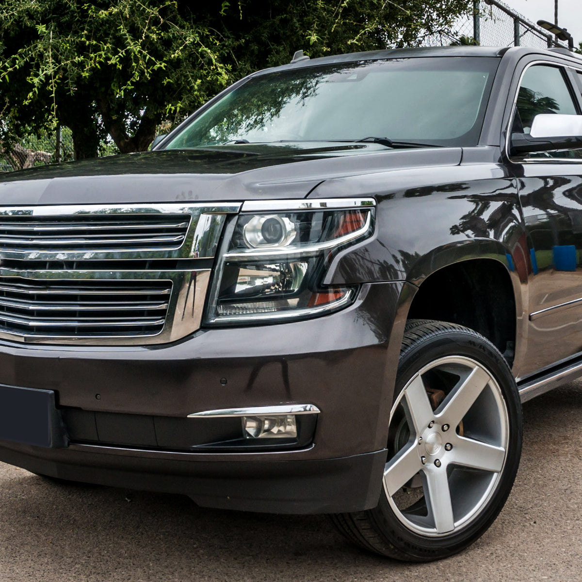 18 Chevy Tahoe Suburban Strip Spec-D black lighting upgrade