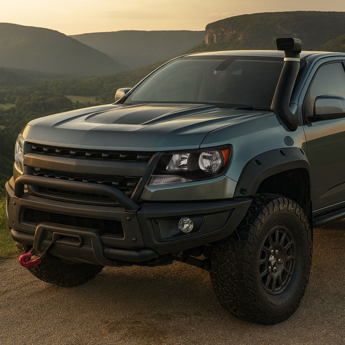 Spec-D Chevy Colorado front headlights matte black clear lens