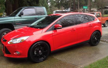 Displayed on Drag Dr-33 Wheels 15x7 5x108 5x115 Gloss Black Rims