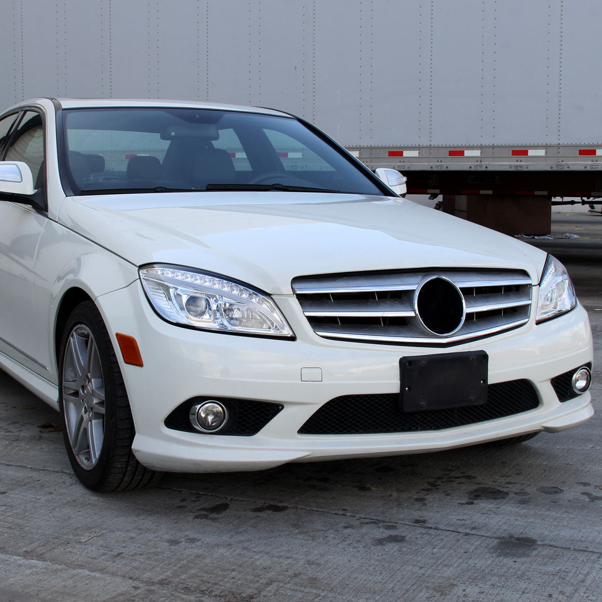 11 Benz W204 C-Class Spec-D lighting upgrade