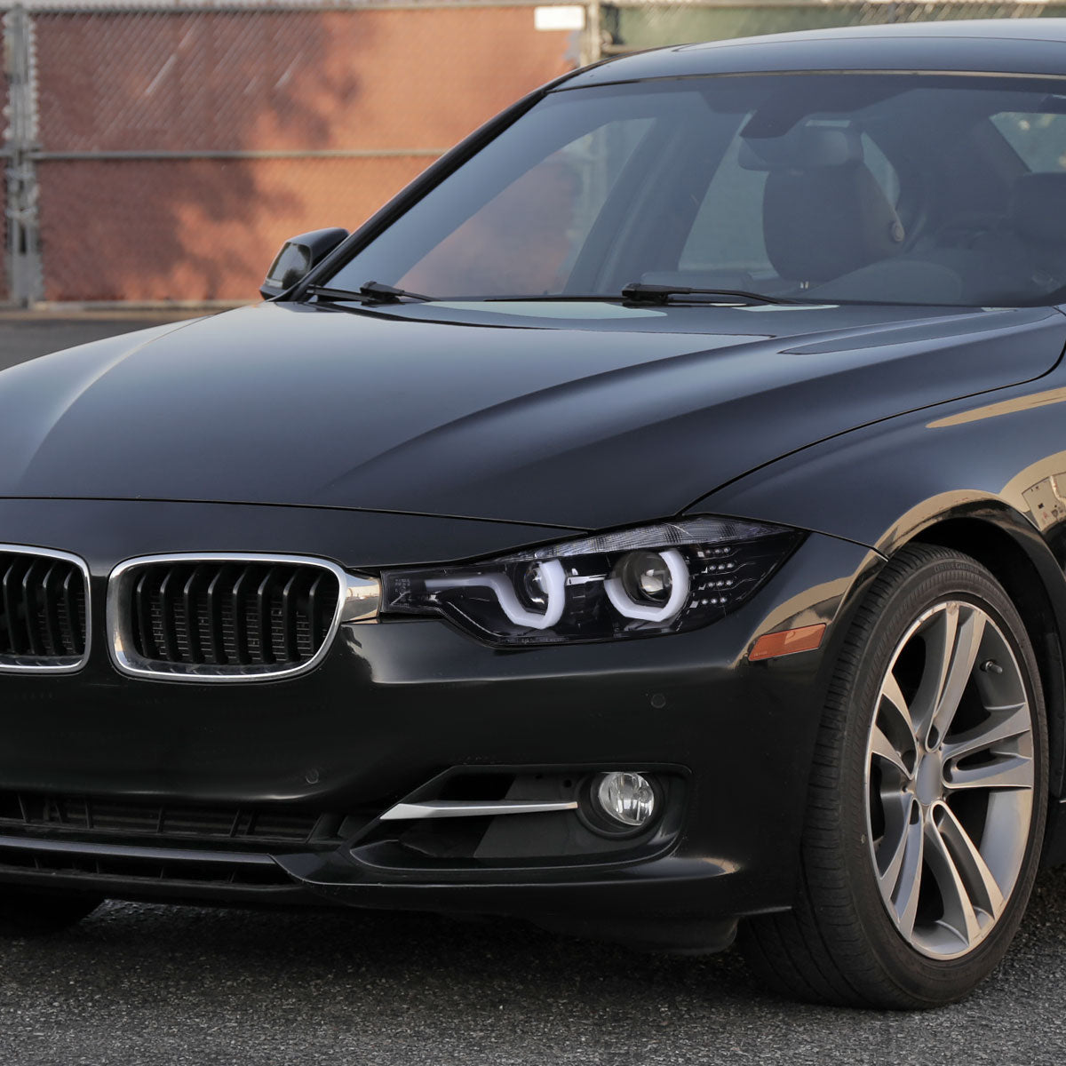 Spec-D 2012-2015 F30 3-Series 4DR Dual U-Bar Projector J Black Headlights