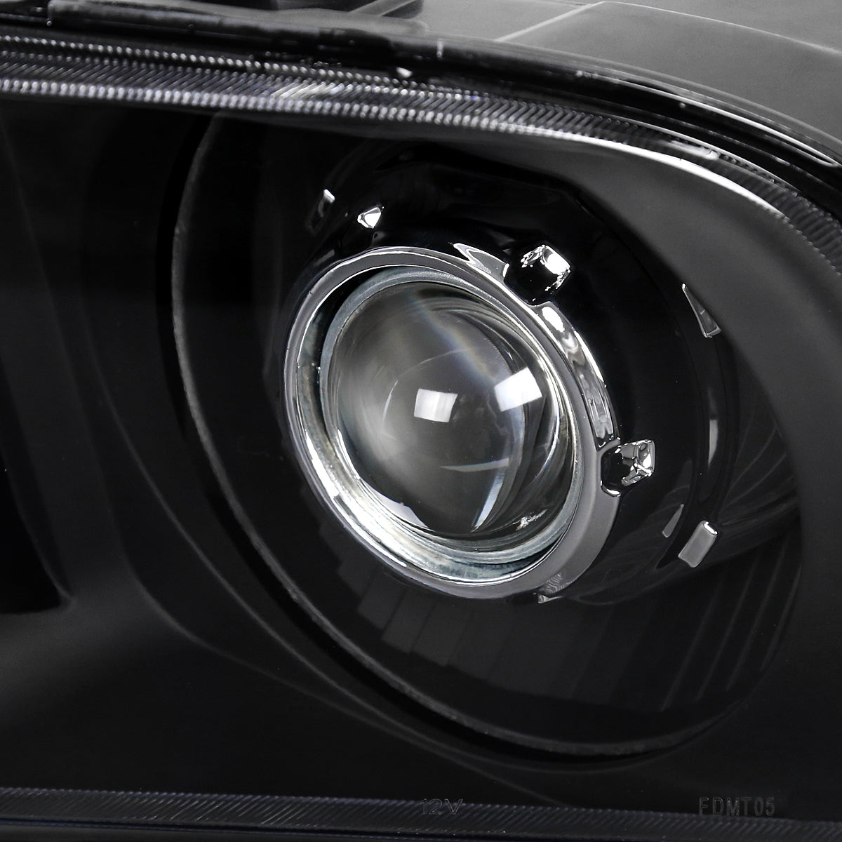 Spec-D 2005-2009 Ford Mustang H1 Projector Black Headlights