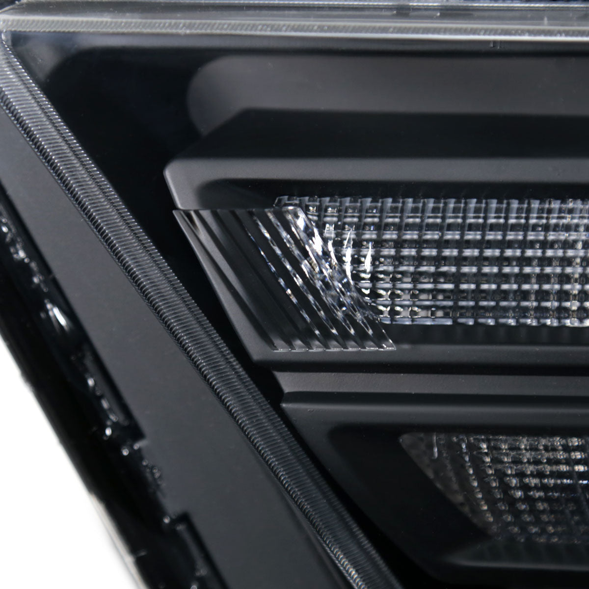 Spec-D 2010-2014 Ford Mustang Retrofit Style Projector Black Headlights