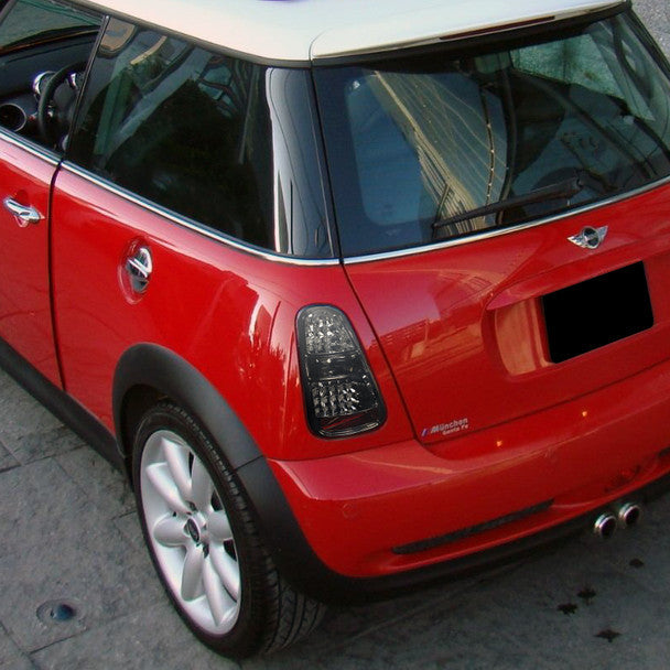 Spec-D 05-06 Mini Cooper LED Tail Lights Smoked Lens