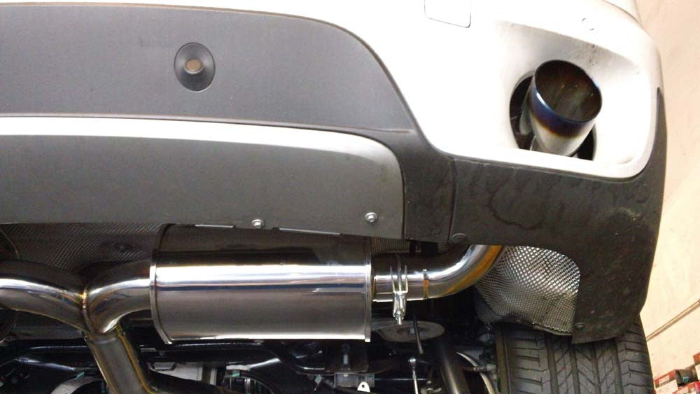 Megan Racing BMW X5 E70 2009 Axle-Back Exhaust 