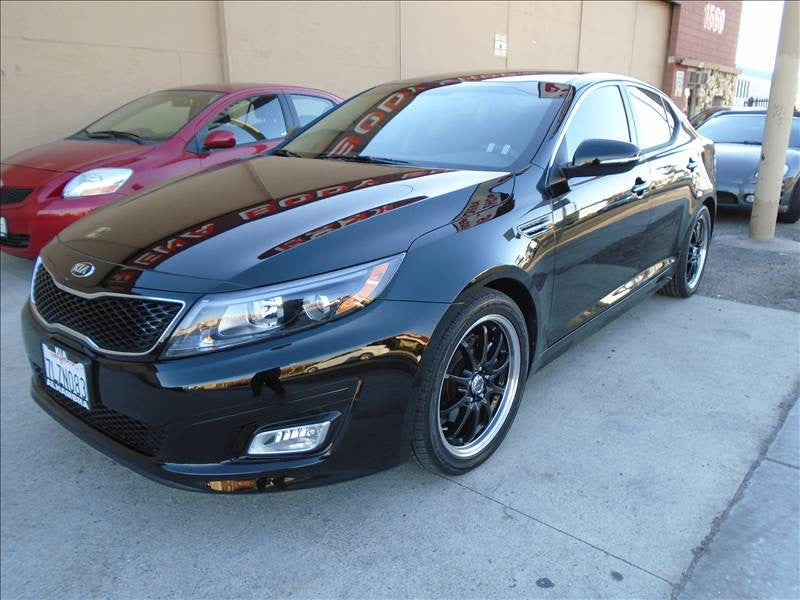 Showing the Drag Dr-9 Wheels 17x7 5x100 5x114.3 Gloss Black Rims