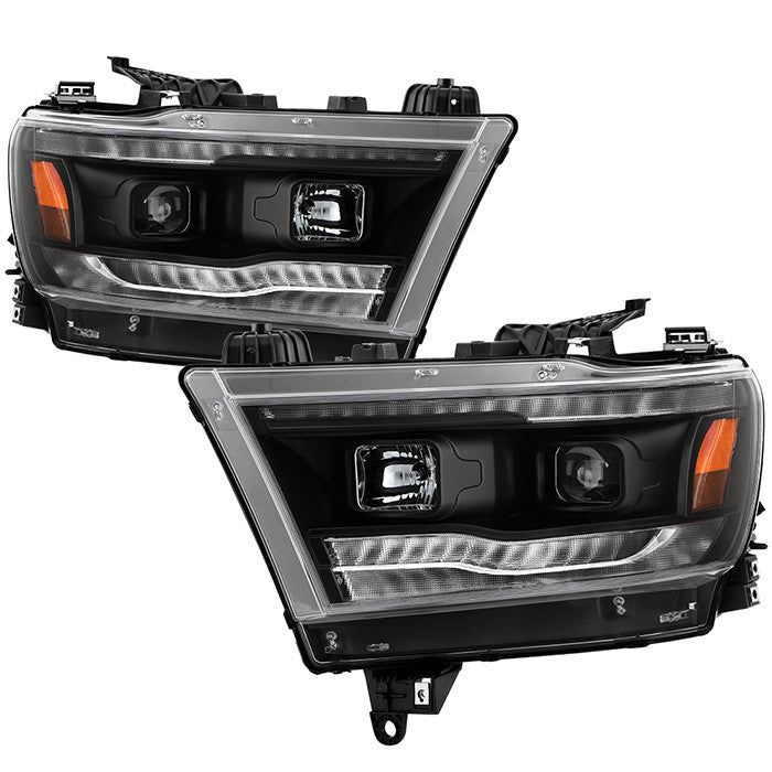 Spyder Dodge Ram 1500 2019-2020 Pro Headlights SEQ signal Black display showing show PRO-YD-DR19HALSI-SEQ-BK