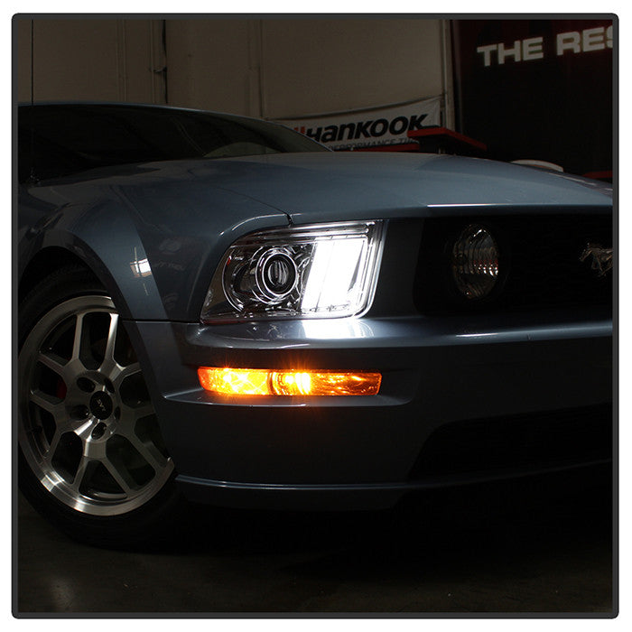 PRO-YD-FM05V2-DRL-C installed to show   Ford Mustang 05-08 lights on