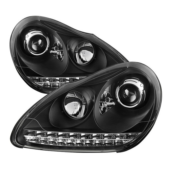 Spyder Porsche Cayenne 03-06 DRL Pro Headlights Black OEM Xenon display showing show PRO-YD-PCAY03-HID-DRL-BK