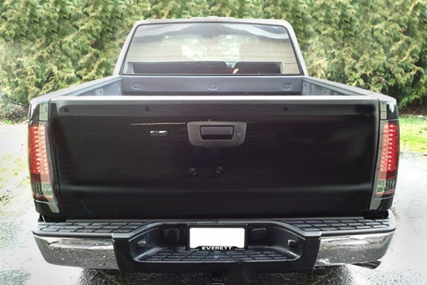 Led taillights installed on Sierra 07-13 1500 2500HD