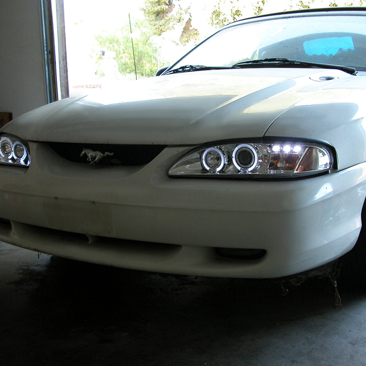 Spec-D 94-98 Ford Mustang Halo Projector HeadLights - Chrome (2LHP-MST94-TM)