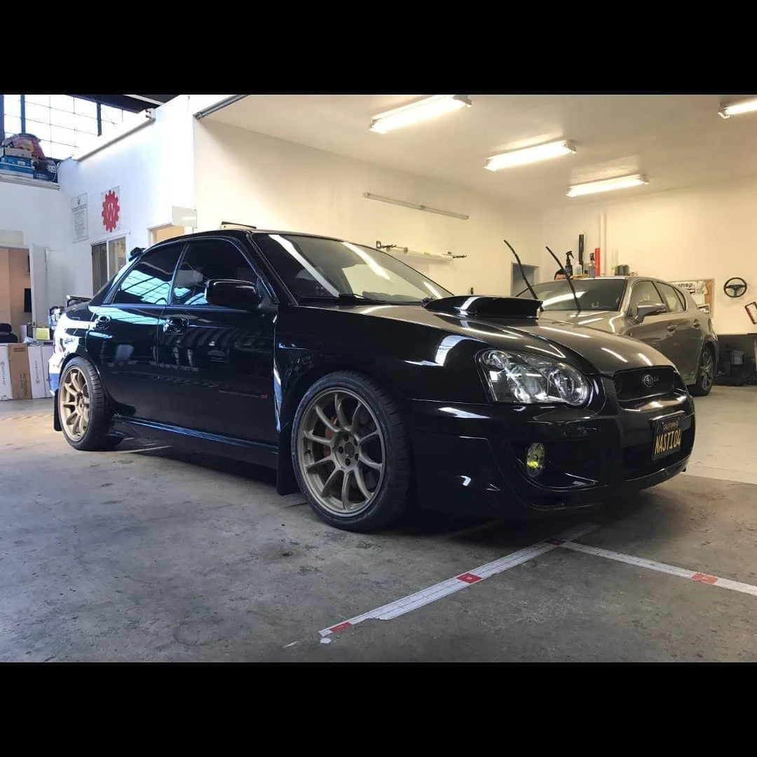 Aodhan AH06 18x9 5x114.3 ET30 Textured Bronze Concave Wheel