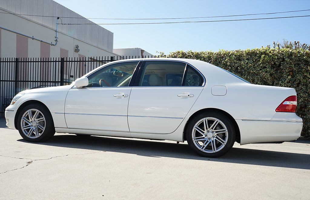 Dr70 wheels on lexus